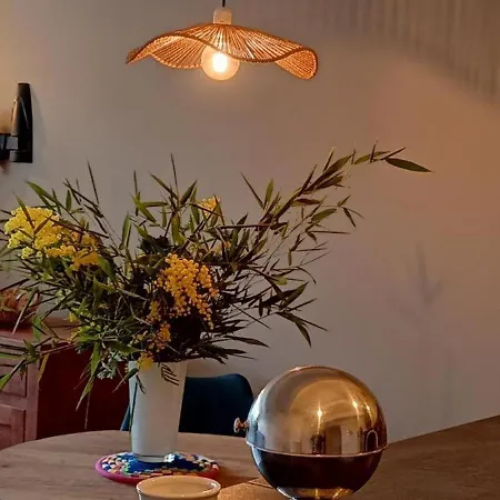 Des Jardins Апартаменты Saint-Jurs