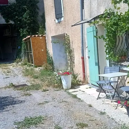 Des Jardins Апартаменты